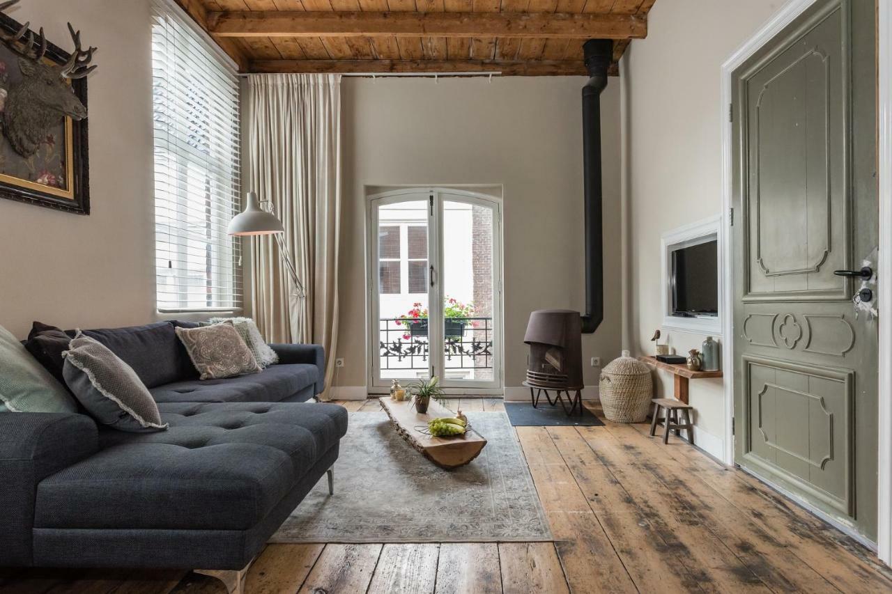 De Zeeuwse Suites ミデルブルグ エクステリア 写真